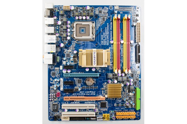 Gigabyte GA-EP45-DS3