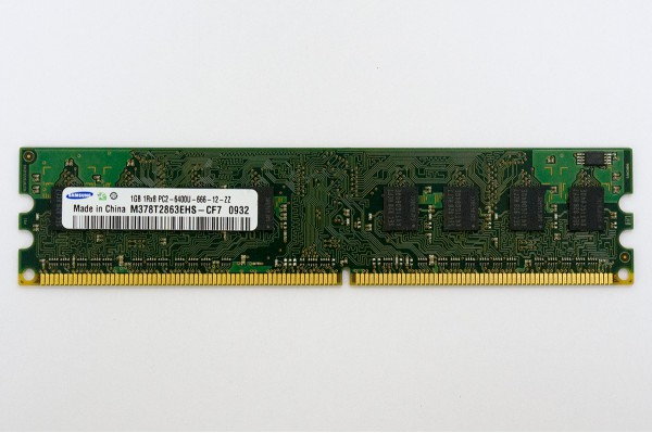 1 GB DDR2-800 PC2-6400 Samsung CL6